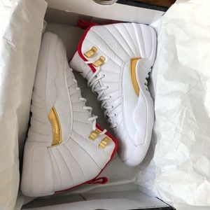 Jordan 12 Retro Fiba 2019
